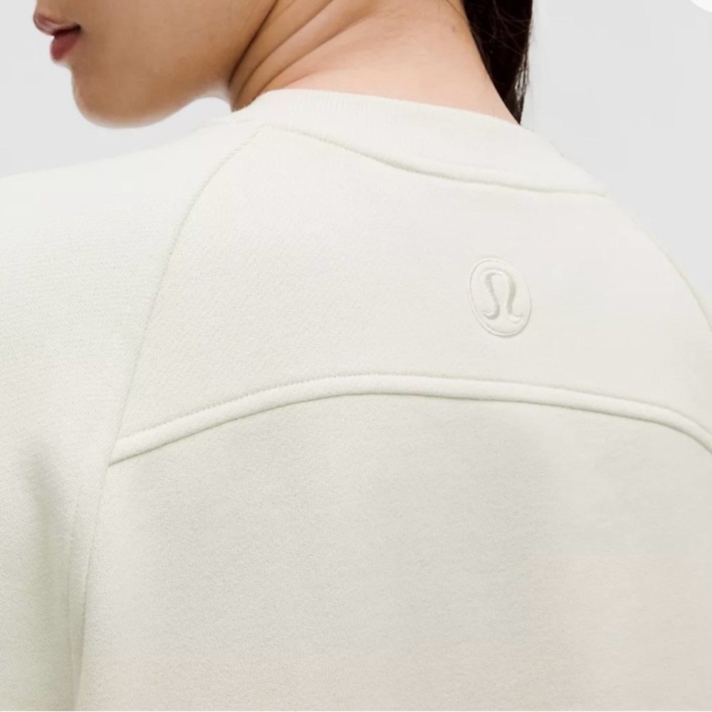 NWT lululemon Scuba Oversized Pullover - Picture 4 of 6